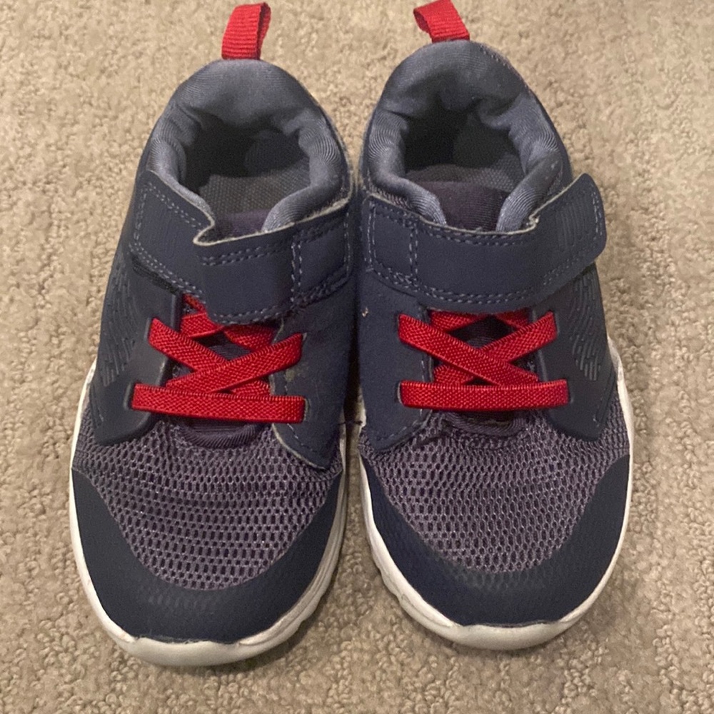 Cat & Jack Toddler Boy Size 8 Sneakers